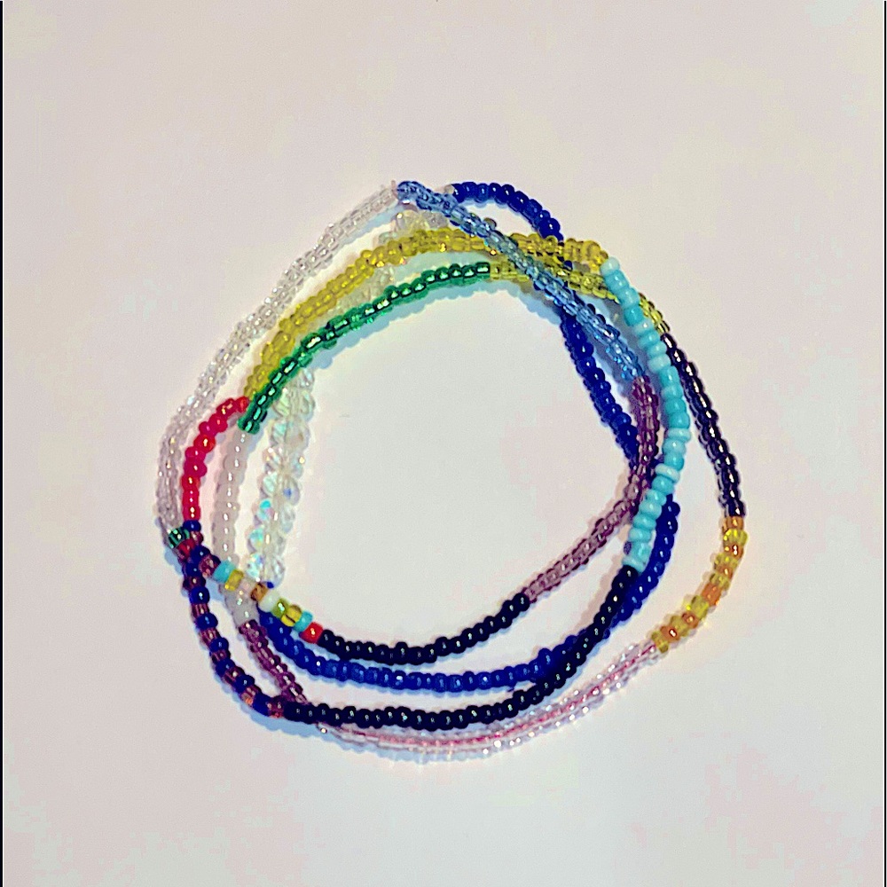 Handmade - Seed bead stretch bracelets